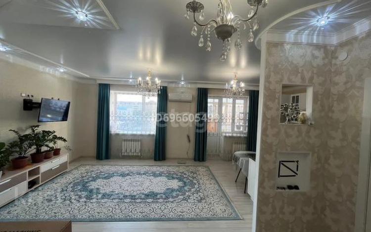 3-комнатная квартира · 90 м² · 4/9 этаж, мкр. Алтын орда, Ораз Татеулы 5а — Жекпе жек за 37 млн ₸ в Актобе — фото 10