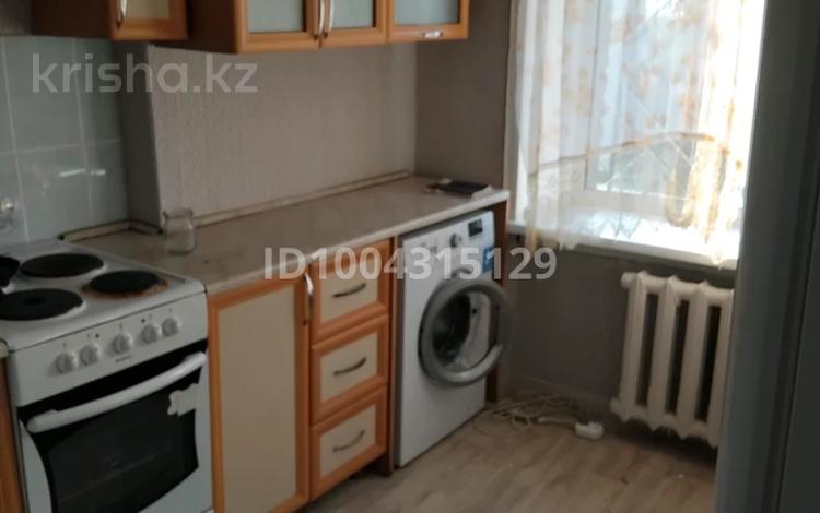 2-комнатная квартира · 46 м² · 1/3 этаж, Ауэзова 7 за 70 000 ₸ в Аксу — фото 3