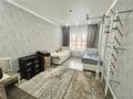 3-комнатная квартира · 84 м² · 3/3 этаж, мкр Юго-Восток, Габдуллы Кулкыбаева за 51 млн ₸ в Караганде, Казыбек би р-н — фото 3