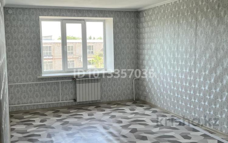 3-бөлмелі пәтер · 66.6 м² · 3/3 қабат, Тумашинова 4, бағасы: 20 млн ₸ в  — фото 2