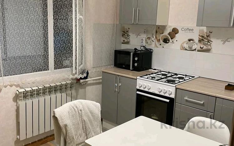 1-комнатная квартира · 43 м² · 5/5 этаж, ул. Нургисы Тлендиева 231 за 250 000 ₸ в Алматы, Бостандыкский р-н — фото 2