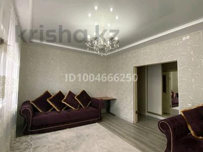 2-бөлмелі пәтер · 70 м² · 3/16 қабат, Кошкорбаева 37 — Айнаколь, бағасы: 400 000 ₸ в Астане, Сарайшык р-н