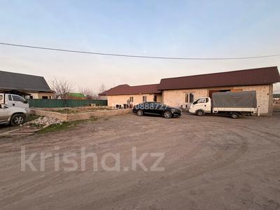 Отдельный дом · 3 комнаты · 72 м² · 6 сот., Нұратакент саяжайы 3 линия 1 үй за 18 млн 〒 в М. Туймебаеве