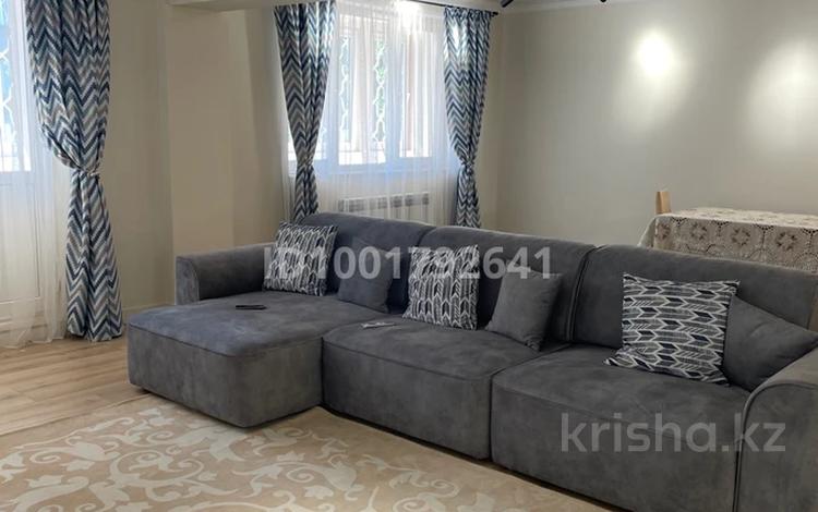 3-бөлмелі пәтер · 150 м² · 5/5 қабат, Зенкова 78, бағасы: 137.5 млн ₸ в Алматы, Медеуский р-н — фото 2