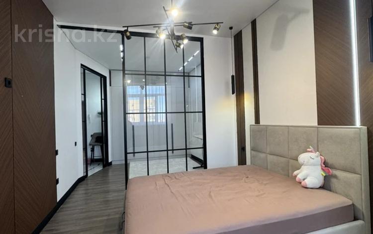 1-комнатная квартира · 52 м² · 6/7 этаж, мкр. Алтын орда 62к1 за 250 000 ₸ в Актобе — фото 2