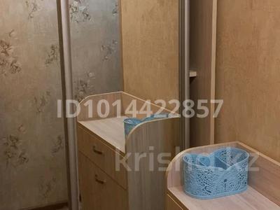 1-комнатная квартира · 29 м² · 2/5 этаж, Бектурова 71 за 2 500 ₸ в Павлодаре