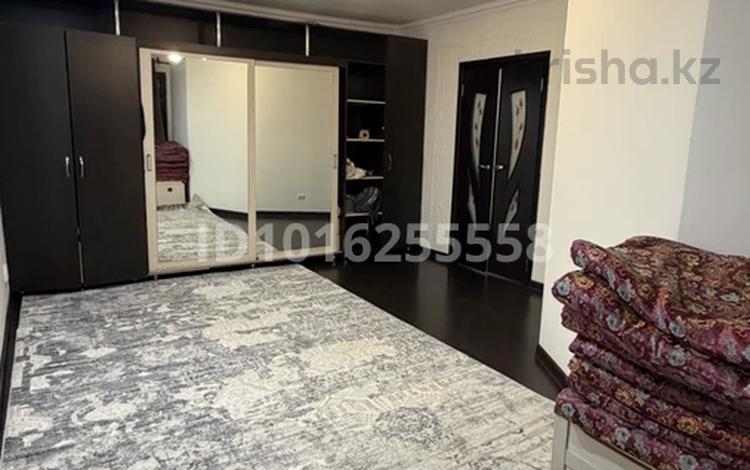 1-комнатная квартира · 49 м² · 6/6 этаж, мкр Кулагер за 200 000 ₸ в Алматы, Жетысуский р-н — фото 2