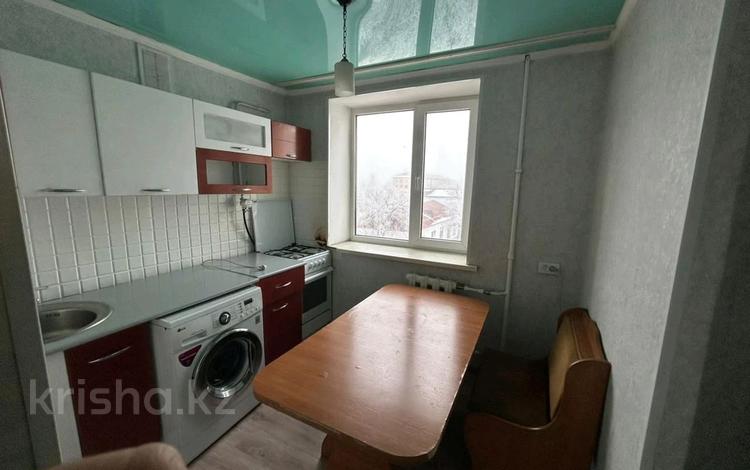 2-бөлмелі пәтер · 50 м² · 5/5 қабат, Жетису 6 — ЖГУ, бағасы: 145 000 ₸ в Талдыкоргане, мкр Жетысу — фото 9