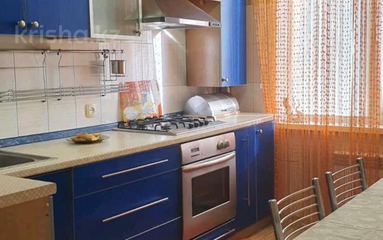 3-комнатная квартира · 62 м² · 7/9 этаж, Жабаева 150 за 220 000 ₸ в Петропавловске — фото 2