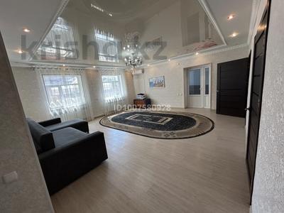 Дом · 5 комнат · 100 м², Переулок макаренко 15 за 50 000 〒 в Таразе