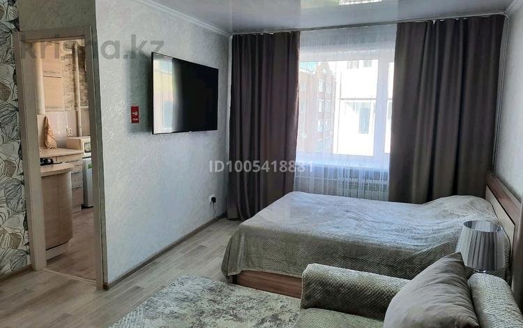 1-комнатная квартира · 40 м² · 4/5 этаж, Интернациональная 30 — Угол ул.Назарбаева,ул.Жумабаева за 12 000 〒 в Петропавловске — фото 2