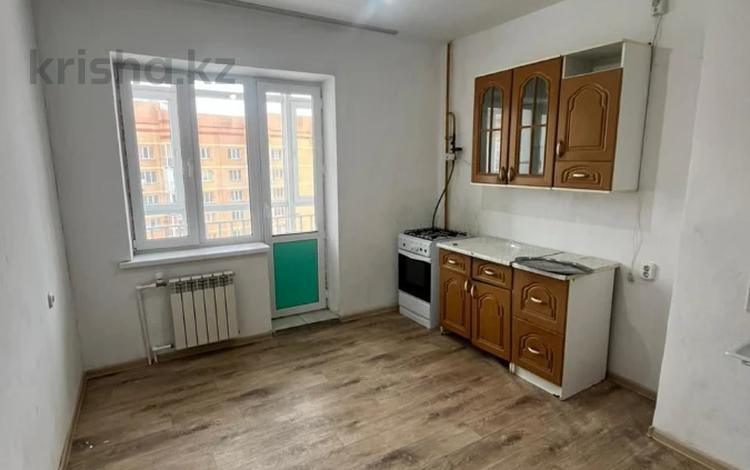 1-бөлмелі пәтер · 40 м² · 8/9 қабат, Самал 94/1, бағасы: 13.5 млн ₸ в Уральске — фото 2