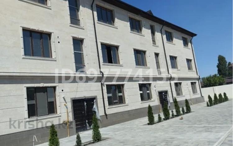 4-бөлмелі пәтер · 180 м² · 1/3 қабат, Самен даненулы 74 — Уг.ул. Комратова, бағасы: 60 млн ₸ в Таразе — фото 2