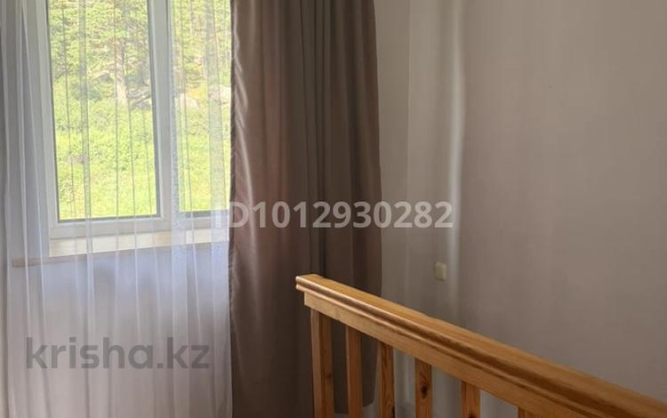 Дом · 3 комнаты · 70 м², Голубой залив 1 за 50 000 ₸ в Бурабае — фото 2