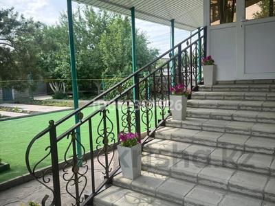 Жеке үй · 9 бөлме · 346 м² · 10 сот., Нурпейсова 53, бағасы: 107 млн 〒 в Жезказгане