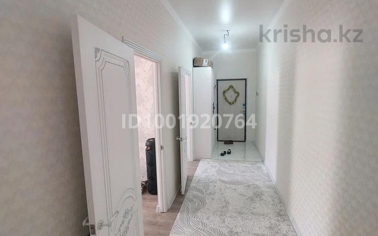 2-бөлмелі пәтер · 70 м² · 5/9 қабат, 28А-ш/а. 23, бағасы: 27 млн ₸ в Актау, 28А мкр — фото 18