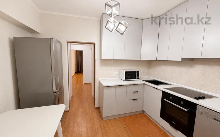 4-комнатная квартира · 78 м² · 4/9 этаж, мкр Самал-3 9 за 75 млн ₸ в Алматы, Медеуский р-н — фото 2