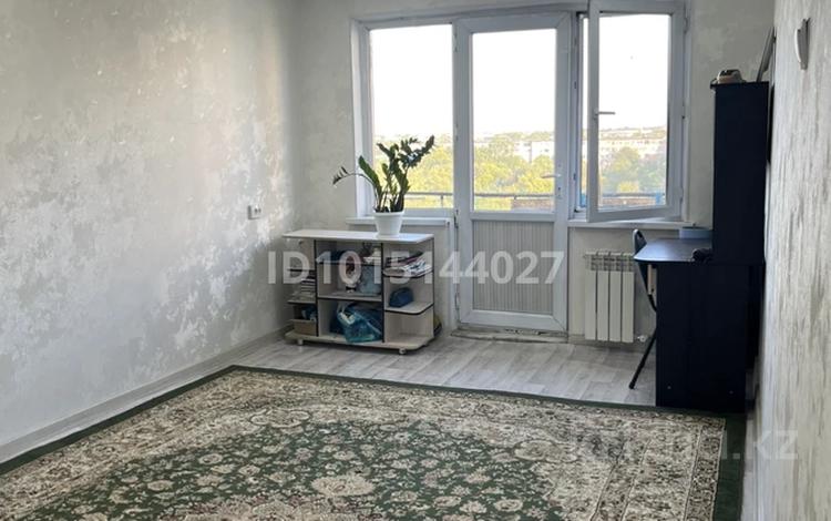 2-комнатная квартира · 46.68 м² · 5/5 этаж, Кабанбай батыр 10 — Возле светофор магазин 5этажный дом. за ~ 15.6 млн ₸ в Шымкенте, Аль-Фарабийский р-н — фото 2
