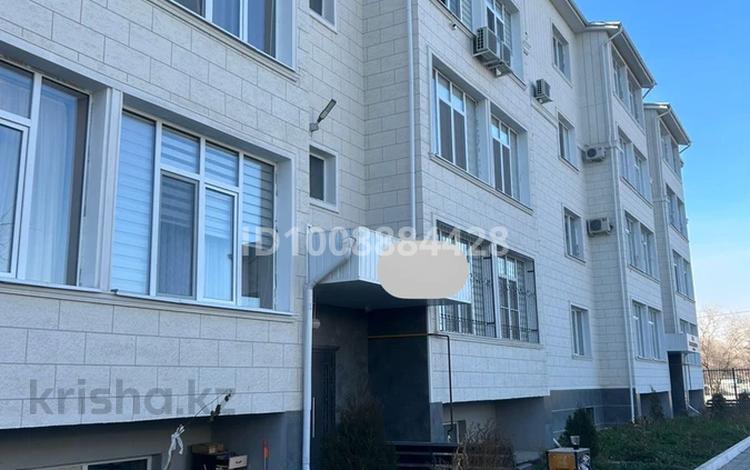 1-бөлмелі пәтер · 42.9 м² · 4/4 қабат, мкр Мынбулак, Мкрн. Мынбулак — Сейфуллина, Саңырак батыр, бағасы: 27.5 млн 〒 в Таразе — фото 2