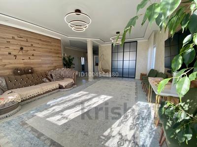 Отдельный дом · 5 комнат · 160 м² · 7 сот., мкр Жана Орда — Алаш и Жазира за 65.7 млн 〒 в Уральске