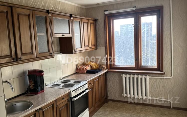 3-комнатная квартира, 70 м², 4/9 этаж, Назарбаева 32 за 26 млн 〒 в Павлодаре — фото 2