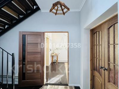 Отдельный дом · 5 комнат · 195 м² · 10 сот., Тлендиева 100/4, 17/4 — Заправка “Бахыт” за 49.8 млн ₸ в Астане, Сарыарка р-н