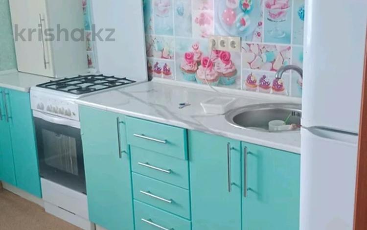 2-комнатная квартира · 55 м² · 9/9 этаж, Кизатова 9в за 140 000 ₸ в Петропавловске — фото 2