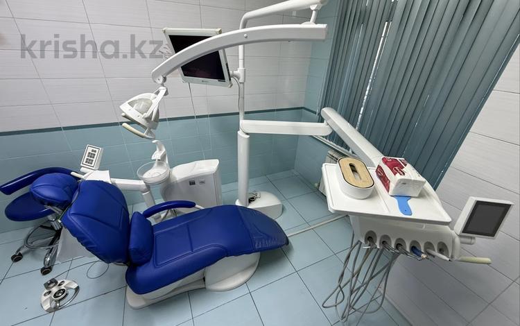 Офисы, магазины и бутики, салоны красоты, медцентры и аптеки, кабинеты и рабочие места · 90 м² за ~ 1.4 млн 〒 в Алматы, Бостандыкский р-н — фото 14