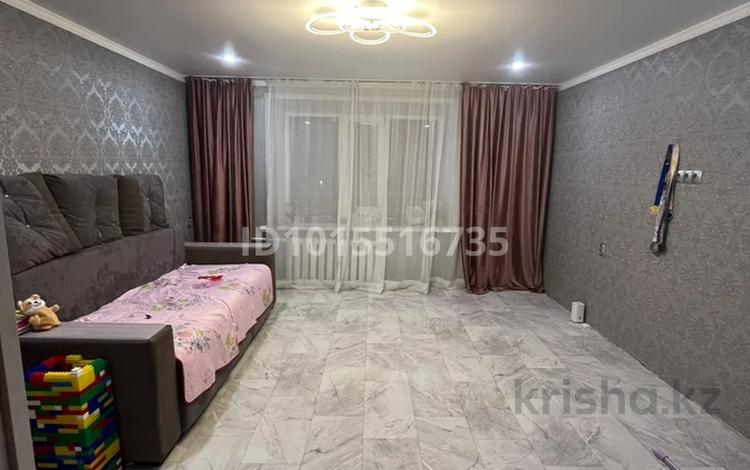 2-бөлмелі пәтер · 64 м² · 5/9 қабат, Лермонтова 117 — Кутузова / Лермонтова, бағасы: 200 000 ₸ в Павлодаре — фото 2