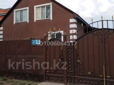 Отдельный дом · 6 комнат · 160 м² · 4 сот., Жанкожа батыра 107 — Кунаева за 35 млн ₸ в Актобе, мкр. Курмыш