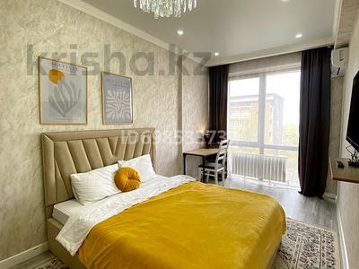 Аренда квартир посуточно в Алматы: 1-комнатная квартира · 41 м² · 4/17 этаж, Утепова 20 — Утепова розыбакиева за 19 990 〒 1-комнатная квартира · 41 м² · 4/17 этаж, Утепова 20 — Утепова розыбакиева за 19 990 〒 в Алматы, Бостандыкский р-н