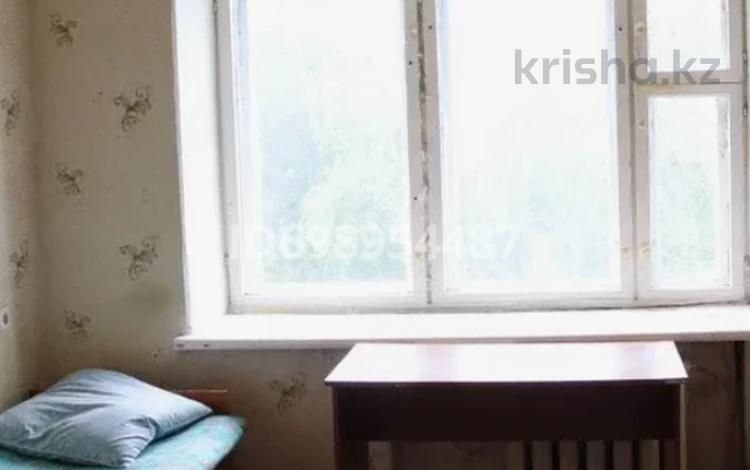 1 бөлме · 17 м², бульвар Гагарина 36, бағасы: 115 000 ₸ в Усть-Каменогорске — фото 2
