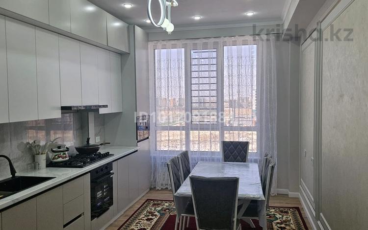 2-бөлмелі пәтер · 70 м² · 3/5 қабат, Мкр. Шымсити 2704, бағасы: 250 000 ₸ в Шымкенте, Каратауский р-н — фото 2