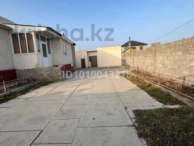 Отдельный дом · 6 комнат · 121 м² · 8 сот., мкр Карасу 6/7 — 26 мектеп жанында за 25 млн 〒 в Таразе