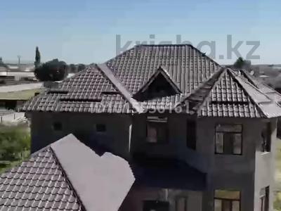 Отдельный дом · 10 комнат · 350 м² · 20 сот., мкр Бектобе — Бектурсынова 63 за 250 млн ₸ в Таразе