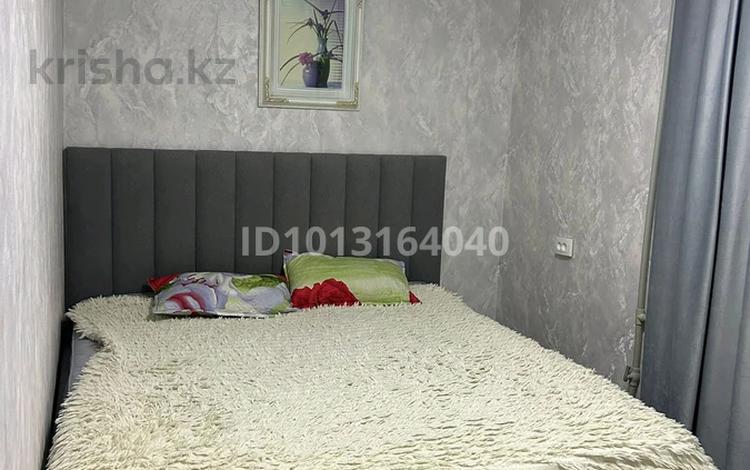 2-комнатная квартира · 40 м² · 2/5 этаж, Карахан 2 за 12 000 ₸ в Таразе — фото 2