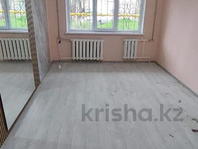 2-комнатная квартира · 46 м² · 1/5 этаж, Мангелдина — 23 школа за 15.5 млн 〒 в Шымкенте, Туран р-н