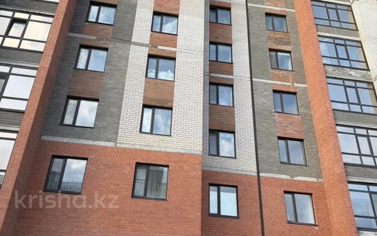 2-комнатная квартира · 60 м² · 2/10 этаж, мкр. Алтын орда 15е за 27 млн ₸ в Актобе — фото 16