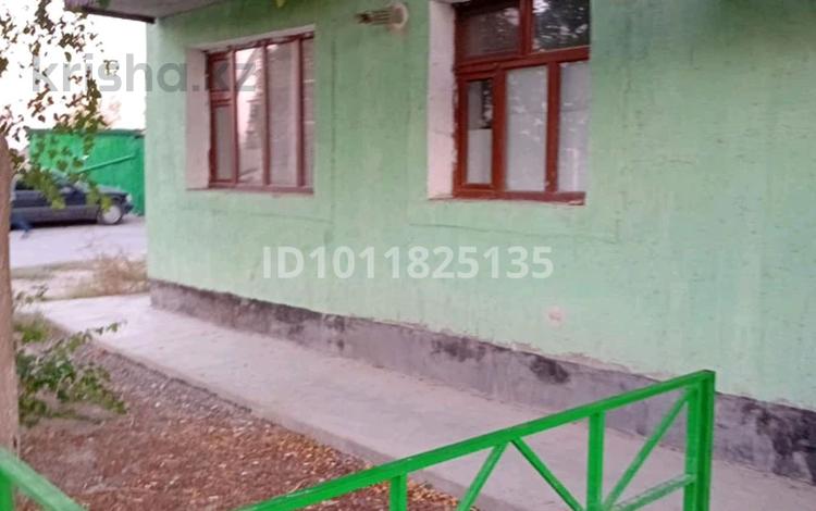 1-бөлмелі пәтер · 34 м² · 1/2 қабат, Байтерекулы 14 — Жолдыңасты, Черемушка, бағасы: 4 млн ₸ в Туркестане — фото 2