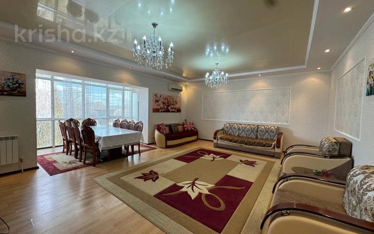 4-комнатная квартира · 172.4 м² · 3/5 этаж, Газизы Жубановой 3Ж за 55 млн ₸ в Актобе — фото 9