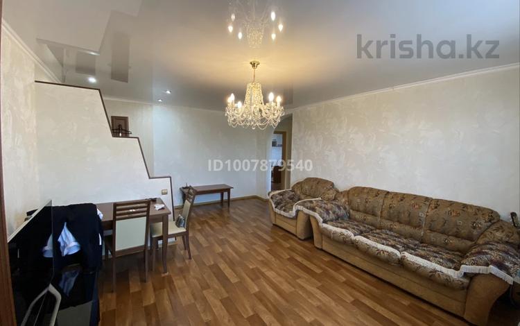 3-бөлмелі пәтер · 74 м² · 4/9 қабат, мкр Юго-Восток, мкр Степной 1 4/30 — 5 школа, бағасы: 26.8 млн ₸ в Караганде, Казыбек би р-н — фото 2