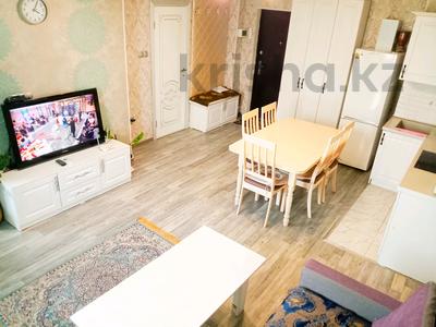 2-комнатная квартира · 52 м² · 9/10 этаж, мкр Аксай-1 11/9 — Трк Азия Парк за 13 000 〒 в Алматы, Ауэзовский р-н
