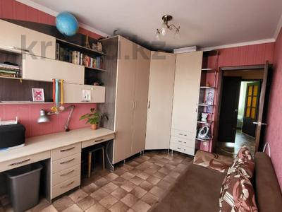 3-комнатная квартира · 63.5 м² · 6/6 этаж, Беркимбаева 102 за 16 млн 〒 в Экибастузе