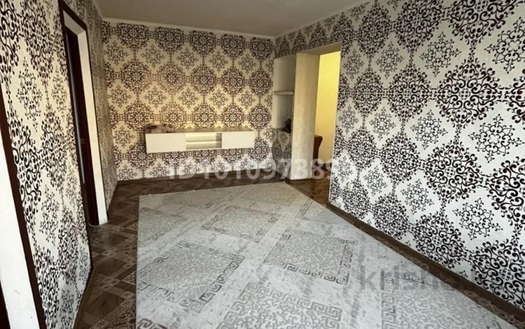 4-комнатная квартира · 59 м² · 3/5 этаж, Кокшетау — 4 школа за 18 млн ₸ в Уральске — фото 2