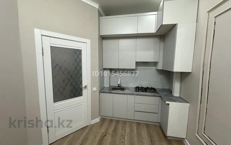 1-бөлмелі пәтер · 38 м² · 2/9 қабат, Алтын орда ш/а. 360/1, бағасы: 17.5 млн ₸ в Актобе, мкр. Алтын орда — фото 2