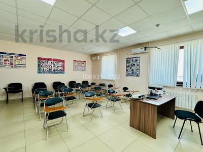 Офисы • 1600 м² за 15 000 〒 в Актау, мкр "Шыгыс 2"