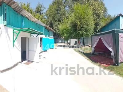 Жеке үй · 3 бөлме · 50 м² · 4 жүзд., Абылай хан 4/2, бағасы: 26 млн ₸ в Каскелене