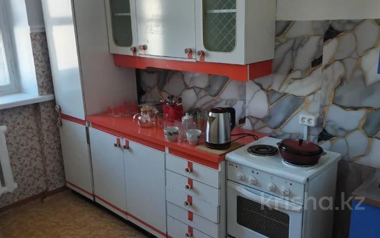 3-комнатная квартира · 80 м² · 2/2 этаж, Царева 19 за 12.5 млн 〒 в Экибастузе — фото 14