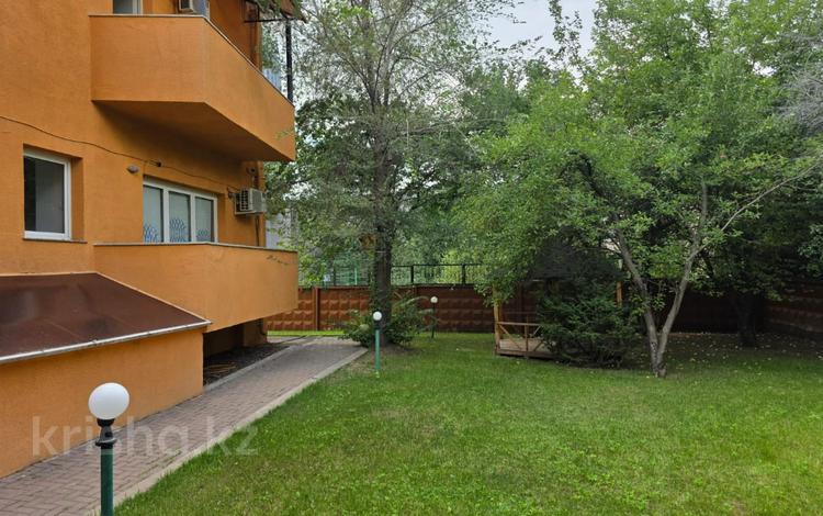 Жеке үй · 10 бөлме · 550 м² · 12 жүзд., Оспанова 78, бағасы: 665 млн ₸ в Алматы, Медеуский р-н — фото 2