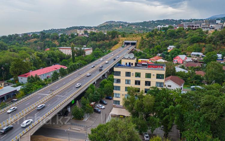 Еркін, кеңселер, медорталықтар мен дәріханалар, білім орталықтары • 1701 м², бағасы: ~ 1.5 млрд 〒 в Алматы, Медеуский р-н — фото 2